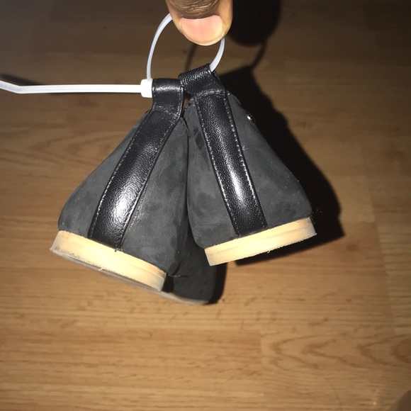 UGG Black Suede Leather Ballet Flats Size 7.5 | Gently Used | Cozy & Chic - Picture 5 of 5